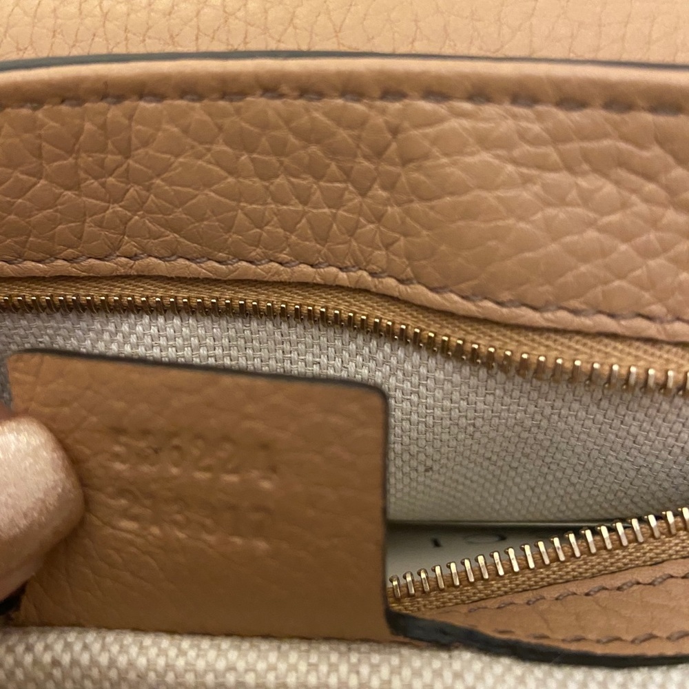 Gucci Soho Flap Bag - Picture 6 of 14